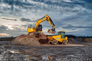9T-2 Stage V Site Dumper with 20T Excavator loading